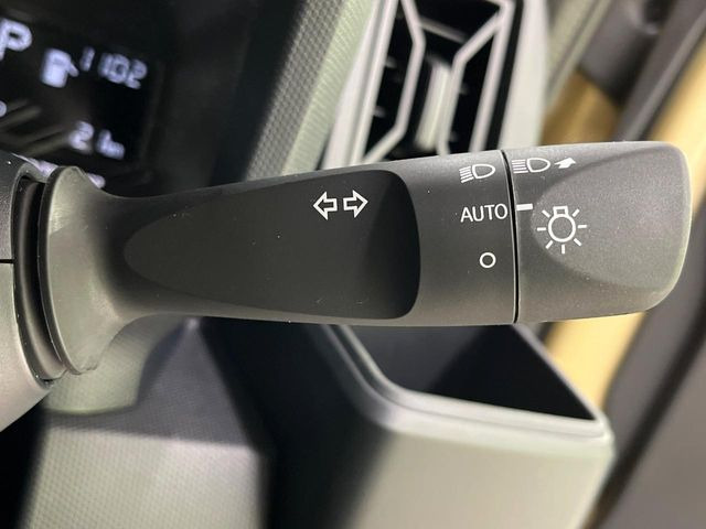 �y�I�[�g���C�g�z����̖��邳�ɉ����Ď����Ńw�b�h���C�g�̓_���E�������ł���@�\�ł�!���C�g�̕t���Y��E�����Y��Ȃǂ������Ȃ�A�J�̓���[���̑��s�����S!�g���l���ʉߎ����֗��ł��ˁ�