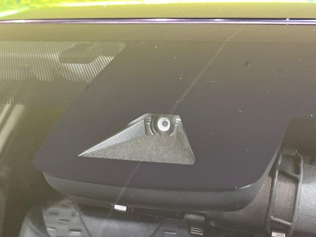 �y�g���^�Z�[�t�e�B�Z���X�z���s���ɑO���̎ԗ�����F�����A�Փ˂������Ȏ��͌x��ƃu���[�L�ŏՓˉ���Ɣ�Q�y�����A�V�X�g�B�����S�Ƀh���C�u�����y���݂��������܂��B