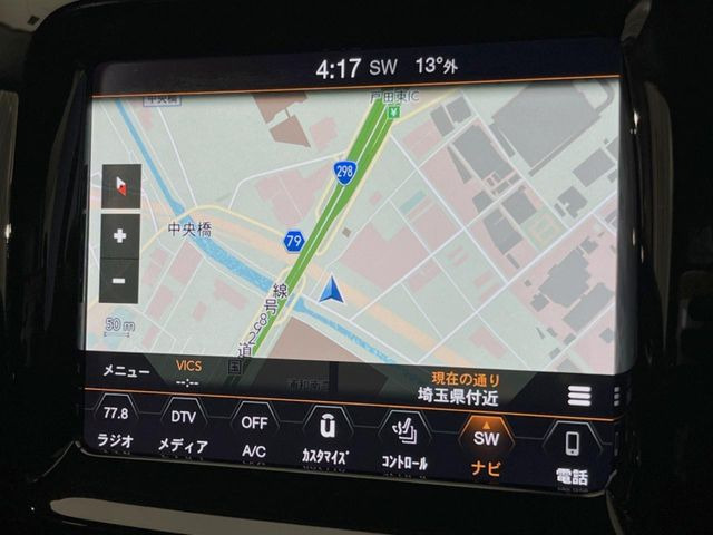 �������i�r:��̊��̂���i�r�́A����������ԓ������o���Ă���܂��BBluetooth�Đ��ȂǃI�[�f�B�I�@�\���[�����Ă���܂��̂ŁA�^�]�����y���߂܂���