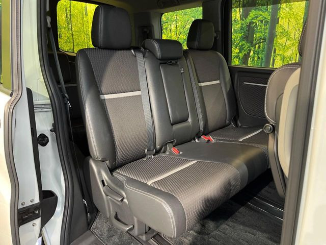 �L�X�Ƃ���2��ڃV�[�g�͋��Z���������A���S�n�����K!�F�B��Ƒ��Ƃ̂��o�����ɂ҂�����ł��B�x�r�[�V�[�g��`���C���h�V�[�g�g�p�������K�ɂ��߂�������������\���ȋ�Ԃ��m�ۂ��Ă��܂��B