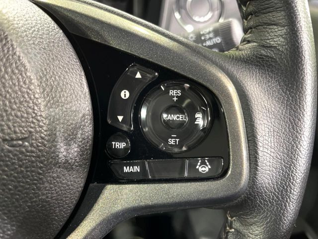 �y�A�_�v�e�B�u�N���[�Y�R���g���[���z�������H�ł̒��������s���y��!!�����ő��x��ۂN���[�Y�R���g���[�����A�Փˌy���V�X�e���ƘA�g���A�O���̎ԗ������m���ĎԊԂ�ۂ悤�ɑ��x���߂��Ă���܂�!!