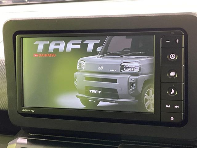 �y�����i�r�z�l�C�̏����i�r�𑕔����Ă���܂��B�i�r�̎g���₷���͂������A�I�[�f�B�I�@�\���[��!�L�����v�◷�s�͂������A�ʋ΂┃�����ȂǕ��i�̃h���C�u���y�����Ȃ�͂���