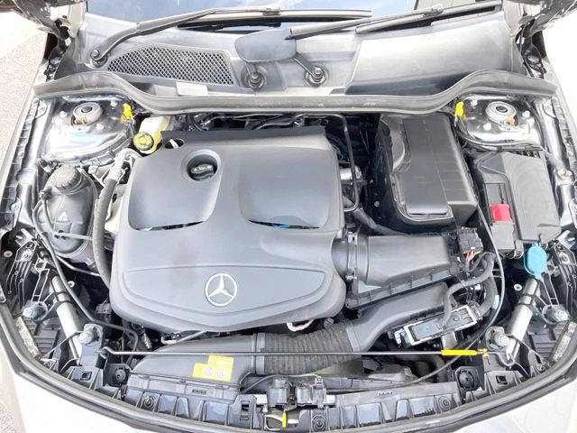 �����X�ł́A�e���[�J�[�̐�p�f�f�e�X�^�[�𓱓��B���Ǝ��i�����e�N�j�J���X�^�b�t���풓���Ă���܂��̂ŁA������̍ۂɂ����S���Ă����p���������܂��B