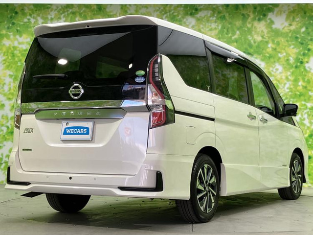 セレナ2.0 ハイウェイスターV