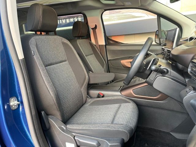 ���V�[�g�̎g�p��:�j��E�ւ�������Ȃ��A�����̒ʂ肫�ꂢ�ȏ�Ԃ��ێ����Ă���܂��B�܂��A�����N���[�j���O�E�R�[�e�B���O�����p�����������܂��B