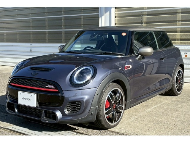 ミニジョン・クーパー・ワークス GP インスパイア―ド エディション