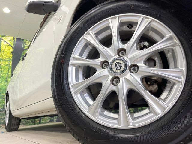 �y14�C���`�A���~�z�C�[���z�O�ςɃ}�b�`�����A���~�z�C�[���𑕒����Ă���܂��B�e��A���~�z�C�[����A�X�^�b�h���X�^�C�����戵�����Ă���܂��B���񂲑��k����������