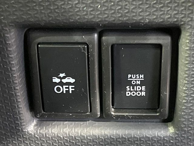 �y���[�_�[�u���[�L�T�|�[�g�z���s���ɑO���̎ԗ�����F�����A�Փ˂������Ȏ��͌x��ƃu���[�L�ŏՓˉ���Ɣ�Q�y�����A�V�X�g�B�����S�Ƀh���C�u�����y���݂��������܂��B