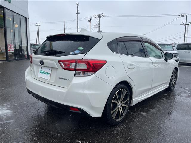 インプレッサスポーツ2.0 i-S アイサイト 4WD