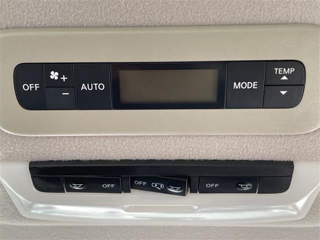 セレナ2.0 ハイウェイスターV