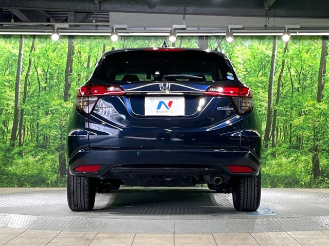 安心の最長10年・走行無制限保証(有償)をご用意。保証内容も充実はもちろん、無料点検&オイル交換や、年中無休の全国・24時間ロードサービスも付帯されておりますのでご安心下さい。