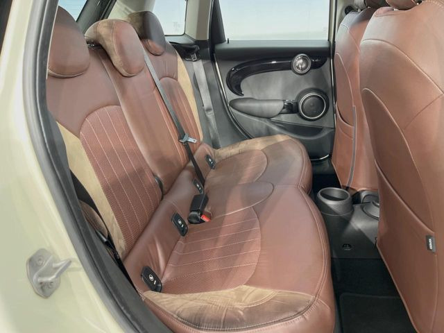 ���㕔���Ȃ��C�ɂȂ�悤�ȃL�Y�E�����ւ��蓙�A�傫�ȃ_���[�W�͂Ȃ��A�ǍD�ȏ�Ԃł��B