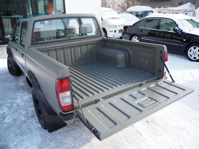 �ȁA�Ȃ�Ƒ����A���X�ł�����̂��q�l�Ɂw�ē~���C�p�[�u���[�h�x���v���[���g!���͂��̈������C�p�[�ł̎��E�s�ǂ͉^�]�̖W���ɂȂ��ϊ댯�ł�!�w�J�[�Z���T�[�������x�ƃX�^�b�t�܂ł��`����������