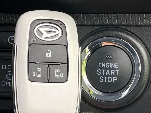 �y�L�[�t���[�V�X�e���z�J�o����|�P�b�g�ɓ��ꂽ�܂܂ł��h�A�̎{���E�������\�ȃX�}�[�g�L�[�𑕔��B�G���W���̃I���E�I�t�����J�M�����o���K�v����������Ƃ��Ă��֗��ł���