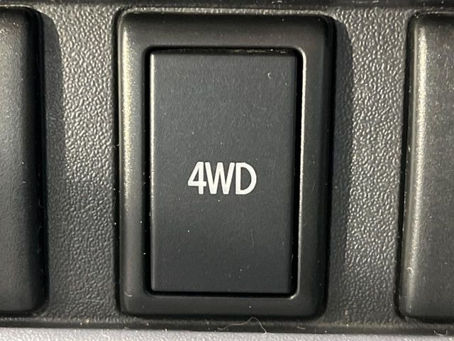 4WD�̂��Ԃł��̂ŁA�ᓹ�ł����S�ł���~��n�n��ɂ��Z�܂��̕��ȊO�ɂ��A�E�B���^�[�X�|�[�c����̕���~��n��֋A�Ȃ����@�������ɂ���������!