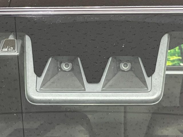 �y�X�}�[�g�A�V�X�g�z���s���ɑO���̎ԗ�����F�����A�Փ˂������Ȏ��͌x��ƃu���[�L�ŏՓˉ���Ɣ�Q�y�����A�V�X�g�B�����S�Ƀh���C�u�����y���݂��������܂��B