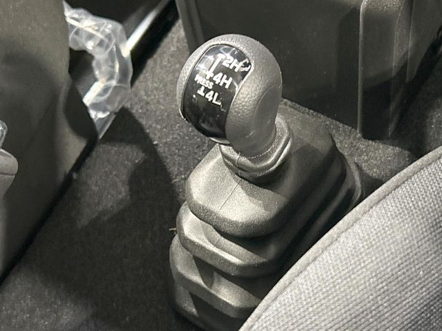 ジムニーノマド1.5 FC 4WD