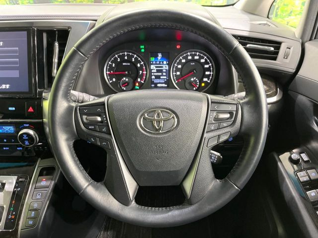 �y�����v�����X�e�A�����O�z�㎿�Ȋv���g�p���邱�ƂŁA��ɂ����������݂ƂĂ��^�]���₷���n���h���ł���