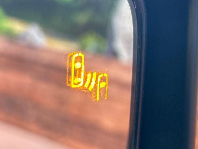 �y�u���C���h�X�|�b�g���j�^�[�z���s���A�h�A�~���[�̎��p�ɂȂ�₷���ӏ��Ɍ㑱�Ԃ��ڋ߂���ƃT�C�h�~���[�̃����Y�Ɍx����\��!�h���C�o�[�ɒ��ӊ��N�����Ă���܂��B