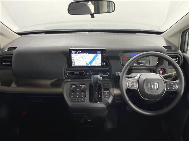 フリード1.5 e:HEV エアー EX