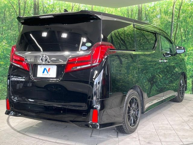 ☆全国のネクステージからお取り寄せが可能※!遠方の店舗に展示してあるクルマが気になる場合も、最寄りの店舗でご覧いただくことが可能です!是非私たちに要望をお聞かせください!※別途費用