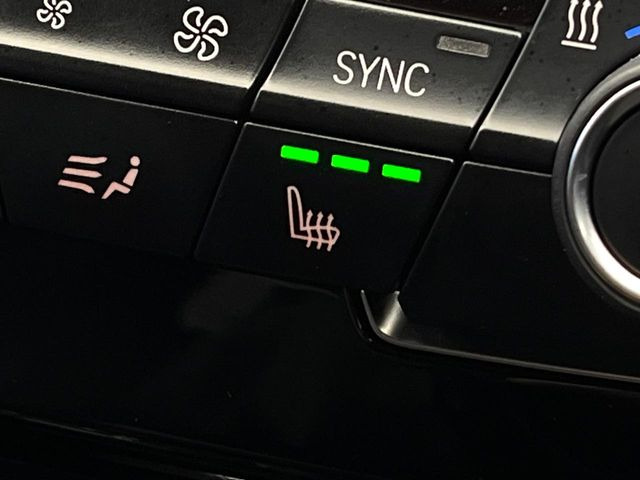 ���t�����g�V�[�g�q�[�e�B���O:�^�]�ȁE����ȋ��ɎO�i�K�Œ��߂��\�ȃV�[�g�q�[�^�[�𑕔����Ă���܂��B�G�߂��킸���K�ɂ��g�p���������܂��B