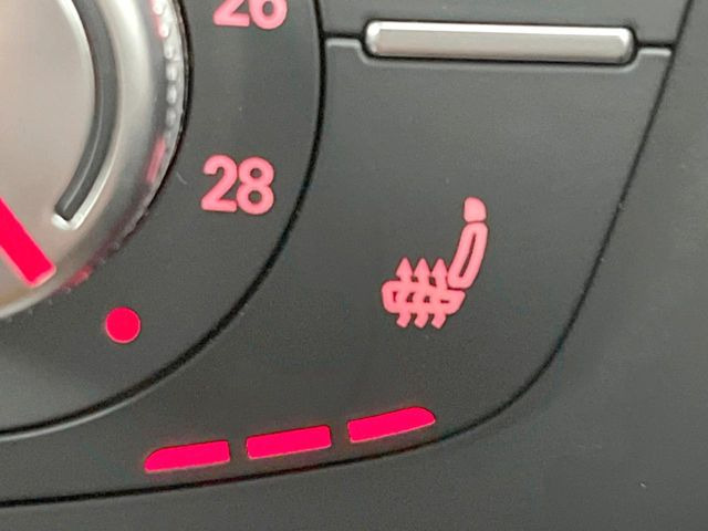 ���t�����g�V�[�g�q�[�e�B���O:�^�]�ȁE����ȋ��ɎO�i�K�Œ��߂��\�ȃV�[�g�q�[�^�[�𑕔����Ă���܂��B�G�߂��킸���K�ɂ��g�p���������܂��B