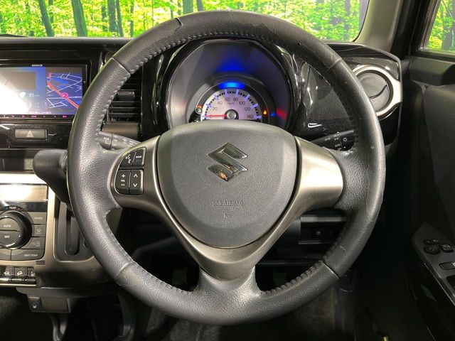 �y�����v�����X�e�A�����O�z�㎿�Ȋv���g�p���邱�ƂŁA��ɂ����������݂ƂĂ��^�]���₷���n���h���ł���