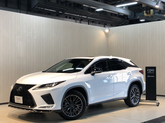 RX300 Fスポーツ 4WD