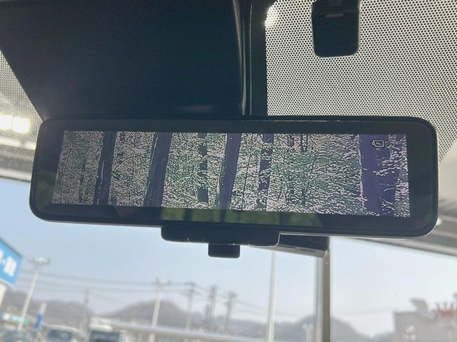 �y�C���e���W�F���g���[���~���[�z��Ȃ̑傫�ȉו��⓯��҂Ō�����m�F���Â炢���ł����S!�J�������B�e�����ԗ�����̉f�������[���~���[���ɕ\���B�N���A�Ȏ��E�ŏ󋵂̊m�F���\�ł�!