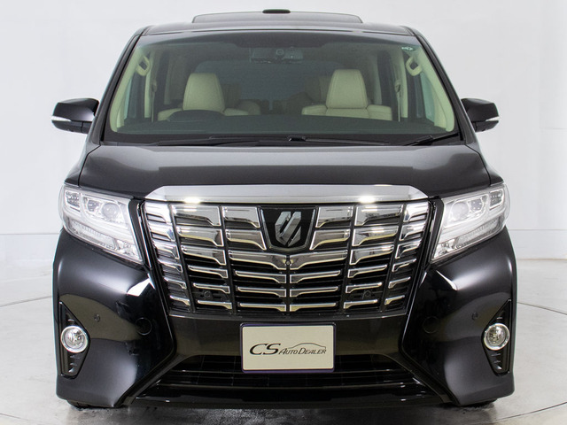 ★フロントビュー★グリル交換、エアロ取り付け等、カスタムもお任せください!