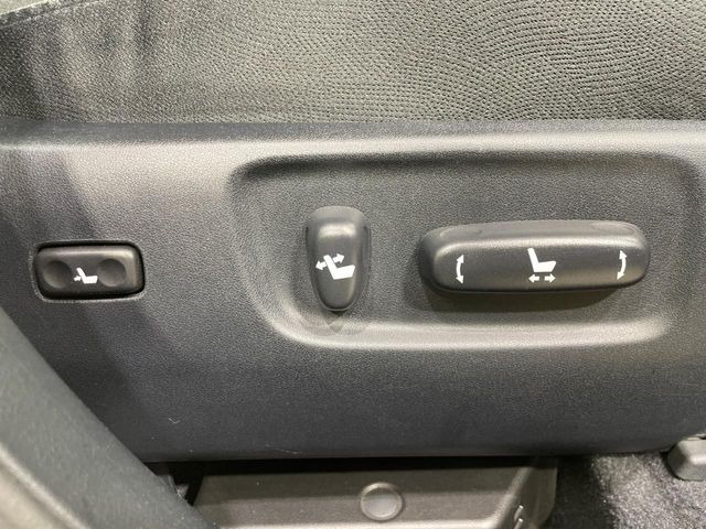 �y�p���[�V�[�g�z�X�C�b�`��ŊȒP�ɃV�[�g�̔��������\!�d��������͂�����܂���!���K�ȃV�[�g�|�W�V�����ɃZ�b�g���āA���K�ȃh���C�u�����y���݂��������B