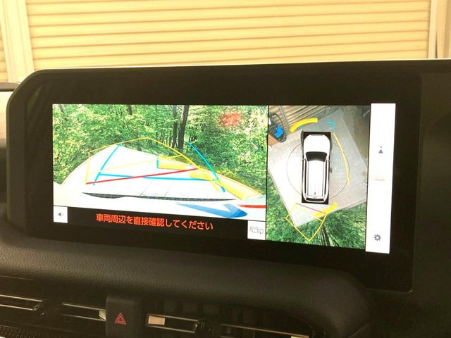 �y�p�m���~�b�N�r���[���j�^�[�z��p�̃J�����ɂ��A�ォ�猩���낵���悤�Ȏ��_��360�x�N���}�̎��͂��m�F���邱�Ƃ��ł��܂����c�񒓎Ԃ╝�񂹎��Ɋ��􂵂Ă���܂���