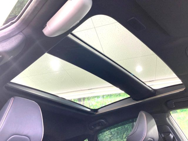 クラウンスポーツ2.5 Z E-Four 4WD