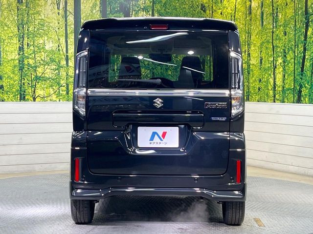 安心の最長10年・走行無制限保証(有償)をご用意。保証内容も充実はもちろん、無料点検&オイル交換や、年中無休の全国・24時間ロードサービスも付帯されておりますのでご安心下さい。