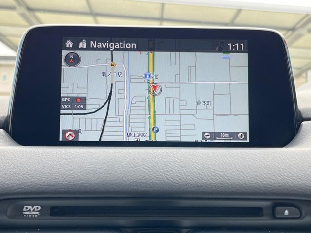 �y�}�c�_�R�l�N�g�i�r�z�ԓ��̕��͋C�Ƀ}�b�`������̌^�^�C�v�̃i�r�B�e����q�ݒ��Bluetooth�Đ����A�l�X�ȋ@�\���y���߂܂��B�����I�ȃ_�C�������삪�\�ŁA�g��������ǍD�ł��B