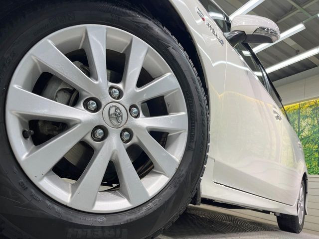 【純正16インチアルミホイール】外観にマッチした純正アルミホイールを装着しております。各種社外アルミホイールや、スタッドレスタイヤも取扱いしております。是非ご相談ください♪