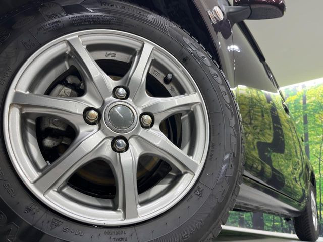 �y13�C���`�A���~�z�C�[���z�O�ςɃ}�b�`�����A���~�z�C�[���𑕒����Ă���܂��B�e��A���~�z�C�[����A�X�^�b�h���X�^�C�����戵�����Ă���܂��B���񂲑��k����������