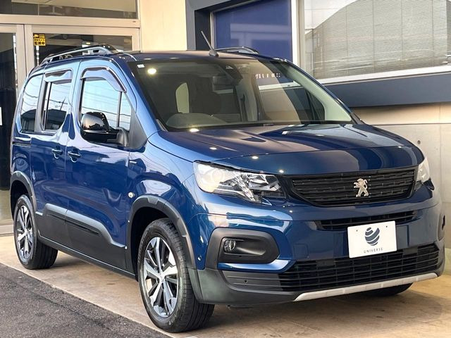 �������t�т̕ۏ؂̑��A���S�̍Œ�3�N�E���s�������ۏ�(�L��)�����p�ӁB�A���Ԃ����S���Ă��y���݂���������l�A�ۏؓ��e���[���͂������A�����_��&�I�C�������⃍�[�h�T�[�r�X���t�т��Ă���܂��B