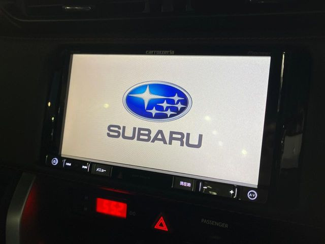 �y�����i�r�z�l�C�̏����i�r�𑕔����Ă���܂��B�i�r�̎g���₷���͂������A�I�[�f�B�I�@�\���[��!�L�����v�◷�s�͂������A�ʋ΂┃�����ȂǕ��i�̃h���C�u���y�����Ȃ�͂���