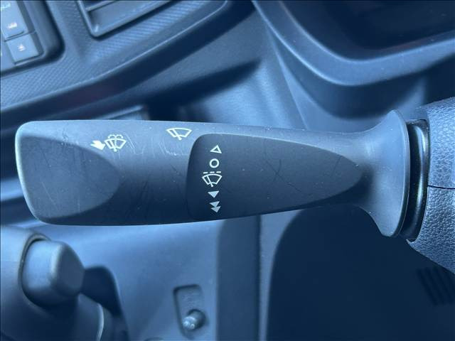 �F�l�̂����X�A�y�X�}�C���X�^�b�t�ꓯ���҂����Ă���܂�!���Ј�x�A�����X����������