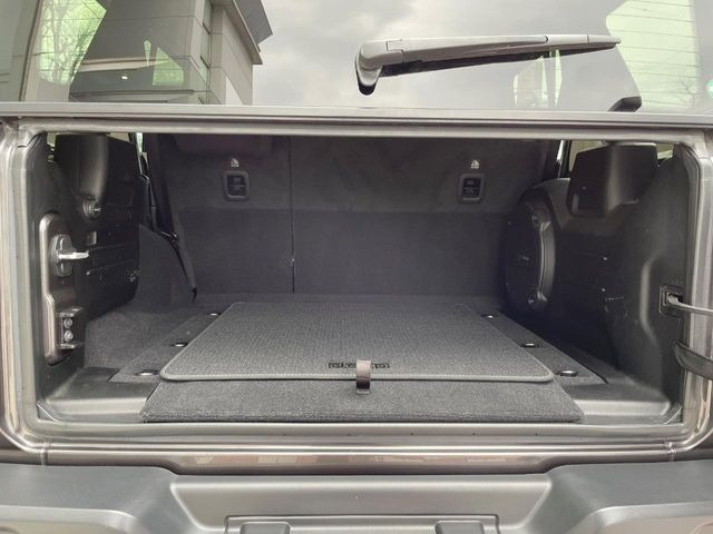 ���g�����N���[��:����L������e�X�y�[�X!���ꂾ���̍L��������΂��������⃌�W���[�Ȃǂɂ��œK�ł�!�g�p�������Ȃ����ꂢ�ȏ�Ԃ��ێ����Ă���܂��B