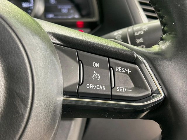 �y�N���[�Y�R���g���[���z�������H�����N���N���s�B�A�N�Z���𗣂��Ă���葬�x�ő��s���ł��A�������^�]���̕��S���y��!�����E�������ȒP�ȃX�C�b�`����Œ����ł��܂��B