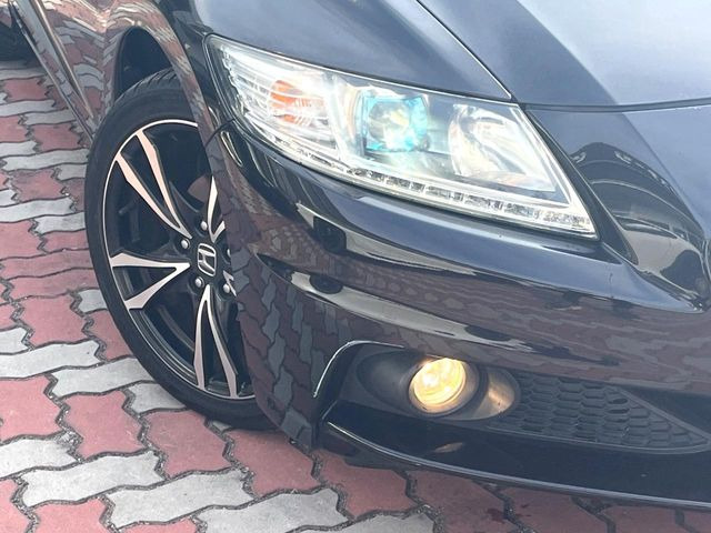 �yHID�w�b�h���C�g�z���ɖ��邭�O�����Ƃ炵�Ă����̂ŁA���V����Ԃ̑��s�������E�ǍD�ň��S���Ă���肢�������܂��B