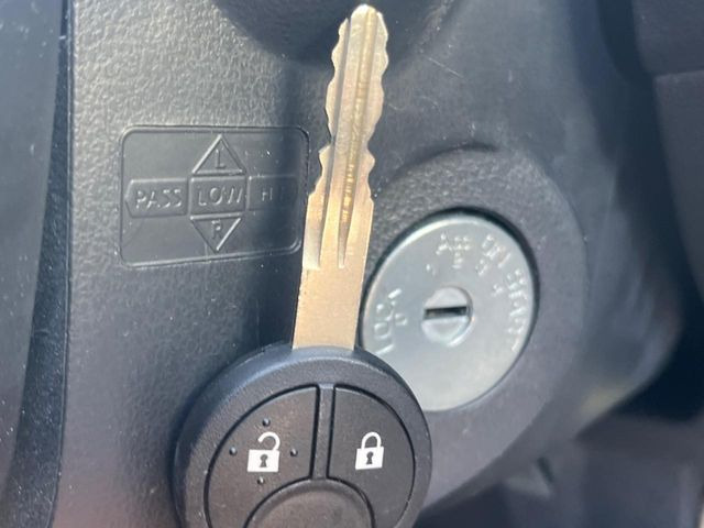 �y�L�[���X�z�������ꂽ�ꏊ����ł��{�^����Ńh�A�̊J���E�{�����ł���̂łƂ��Ă��֗�!�h�A�̌�������ɏ������邱�Ƃ�����܂����