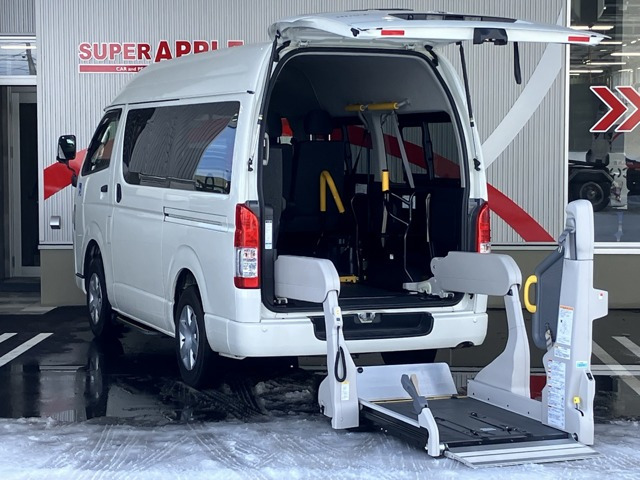 ハイエースバン2.8 ウェルキャブ Bタイプ ロング ディーゼル 4WD