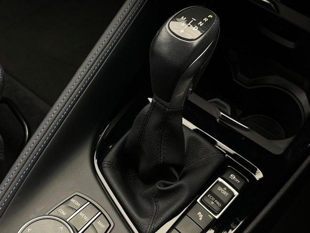 ��MT���[�h�t��AT:�ʏ�͎����ł����Ȃ���ϑ�(�M�A�`�F���W)���h���C�o�[�̑���ɂ���ĈӐ}�I�ɕς�����V�X�e���ł��B����w���i�̃h���C�u�����y���݂��������܂�!