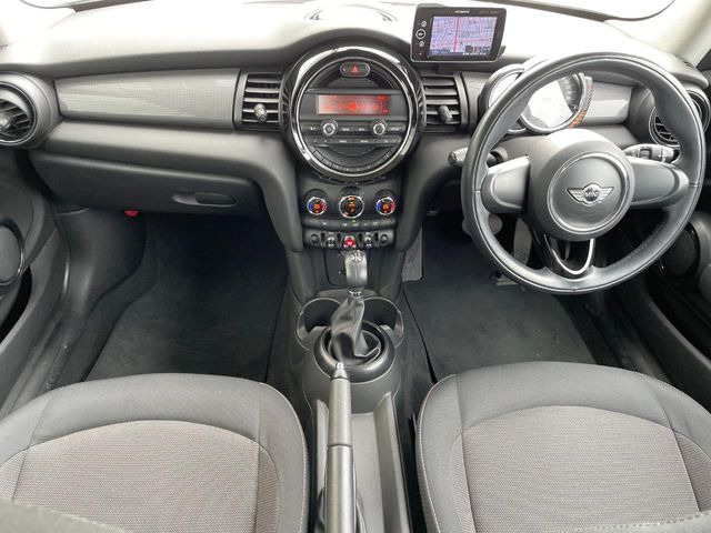 �A���ԃO���[�v���݌ɐ���2,000��!�S���̌n��X���烁�[�J�[�E�Ԏ��킸���Љ�o����̂ŁA���Ȃ��Ƀs�b�^���̂��Ԃ�������͂��ł���܂��͂��₢���킹��������