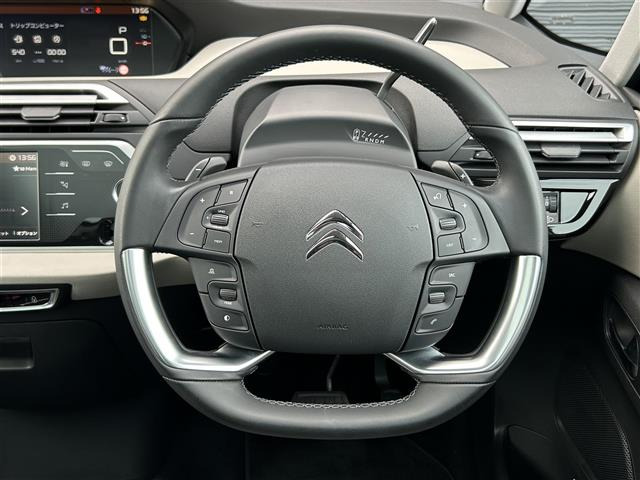 グランドC4スペースツアラーシャイン ブルーHDi ディーゼル