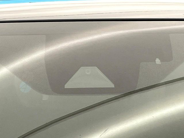 �y�v���N���b�V���Z�[�t�e�B�z�O���̎ԗ��������m���A�Փ˂������Ȏ��͌x��Œ��ӂ𑣂��A�u���[�L�𓥂ޗ͂��T�|�[�g�B�u���[�L�𓥂߂Ȃ������ꍇ�͏Փ˔�Q�y���u���[�L���쓮�A�Փˉ�����T�|�[�g���܂��B